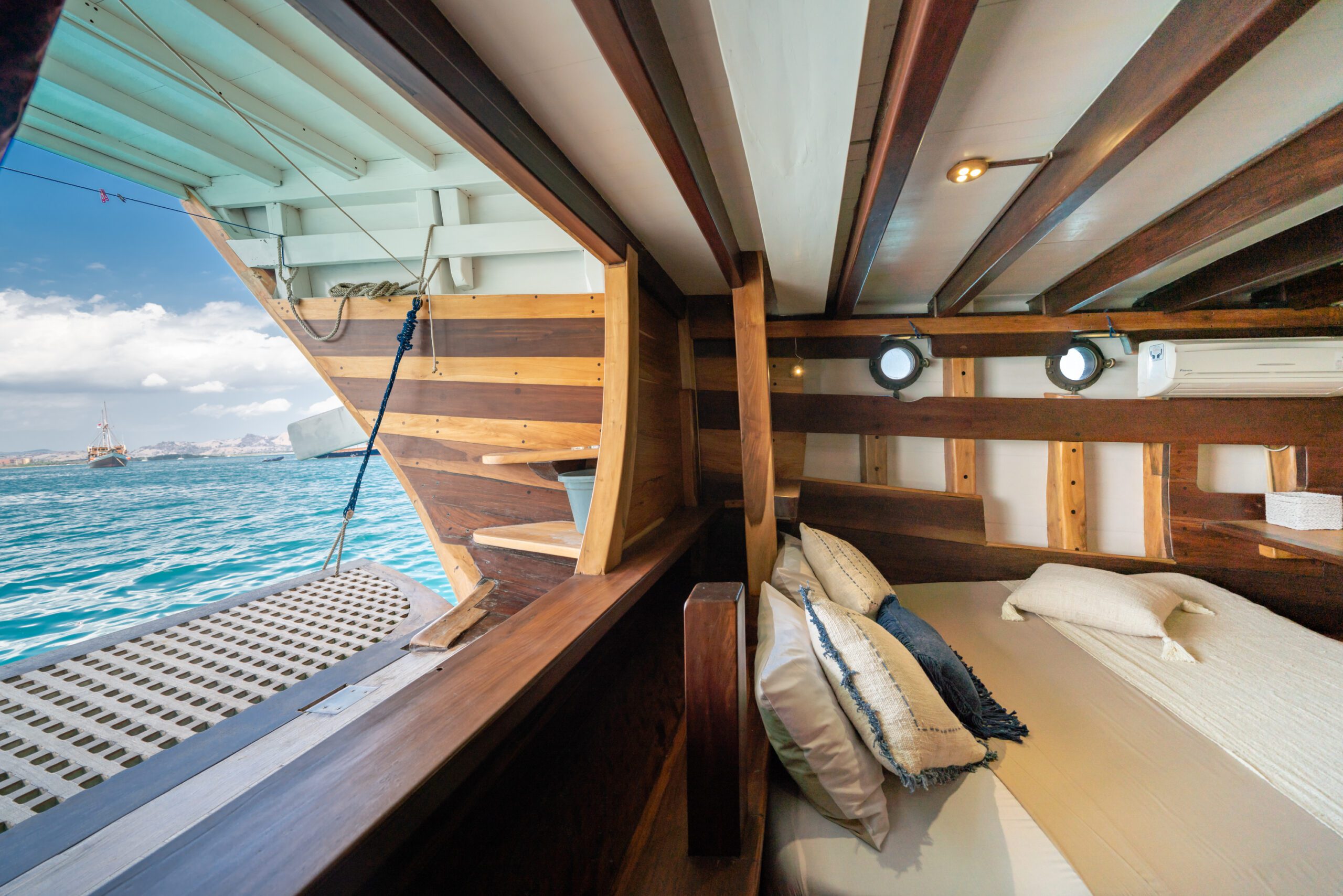 Ocean View from Jakare Liveaboard Cabin
