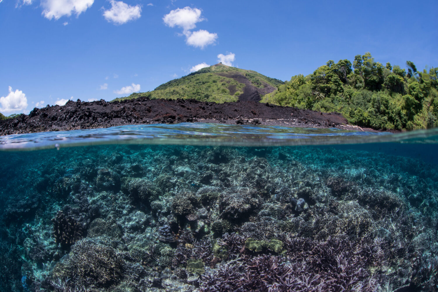 The Banda Sea Volcano Gunung Api | Jakare Liveaboard